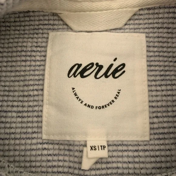 Aerie Getaway Waffle Crewneck Sweatshirt Women’s XS Oversized White Blue Knit - Picture 2 of 3